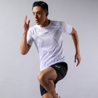 Ensemble de vêtements de sport décontracté et ample à séchage rapide pour la course à pied et la remise en forme.