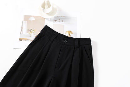 Pleated Pant