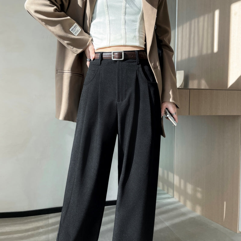 Pleated Trouser