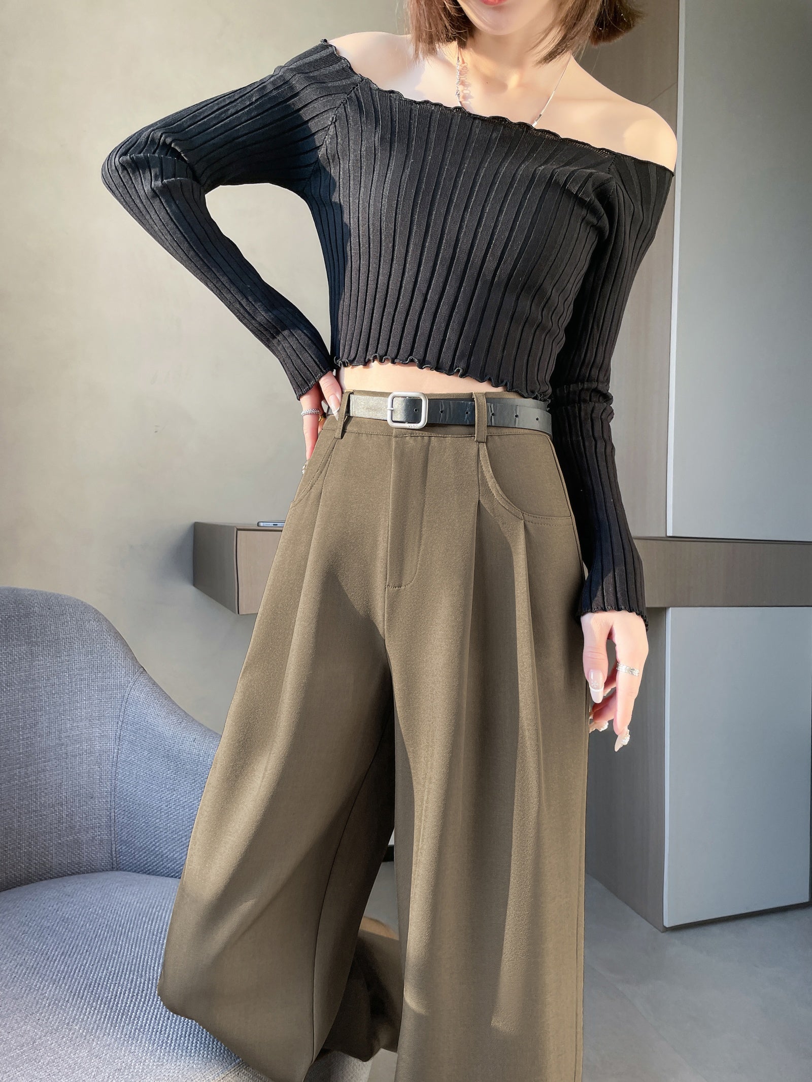 Pleated Pants