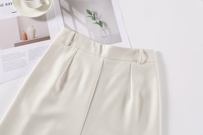 Pleated Pant