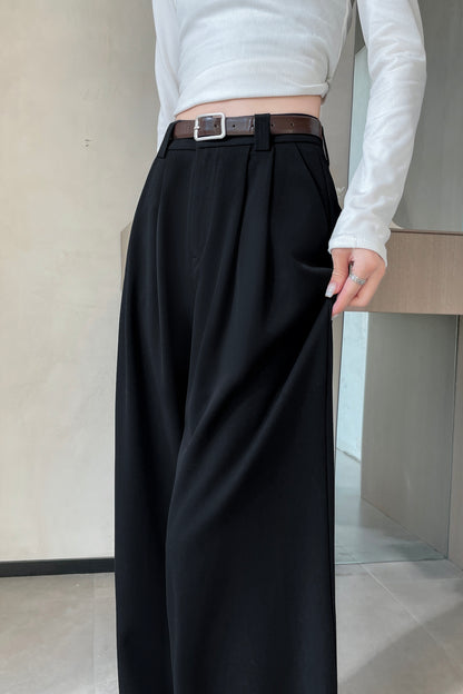 Pleated Trouser