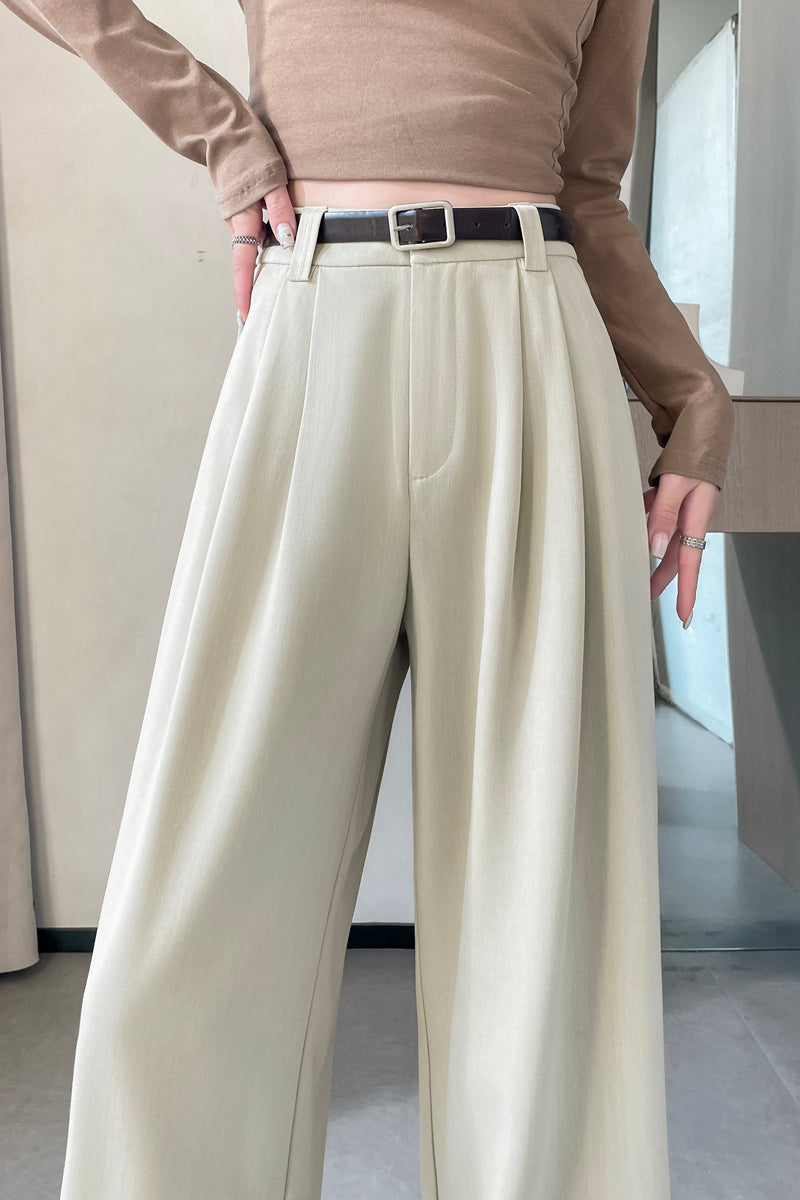 Pleated Pant