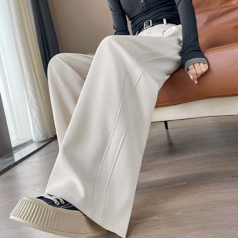 Pleated Trouser