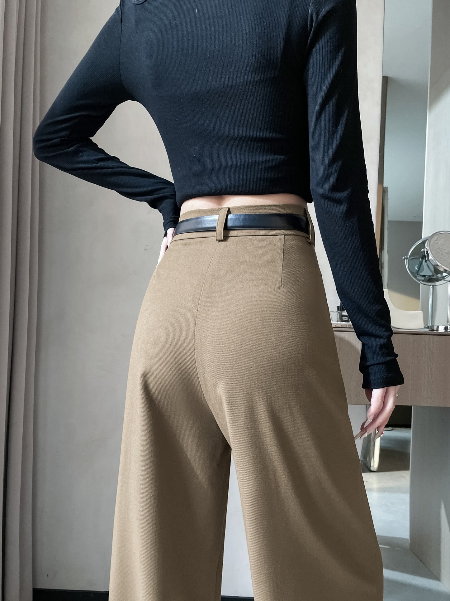 Straight-leg Trouser