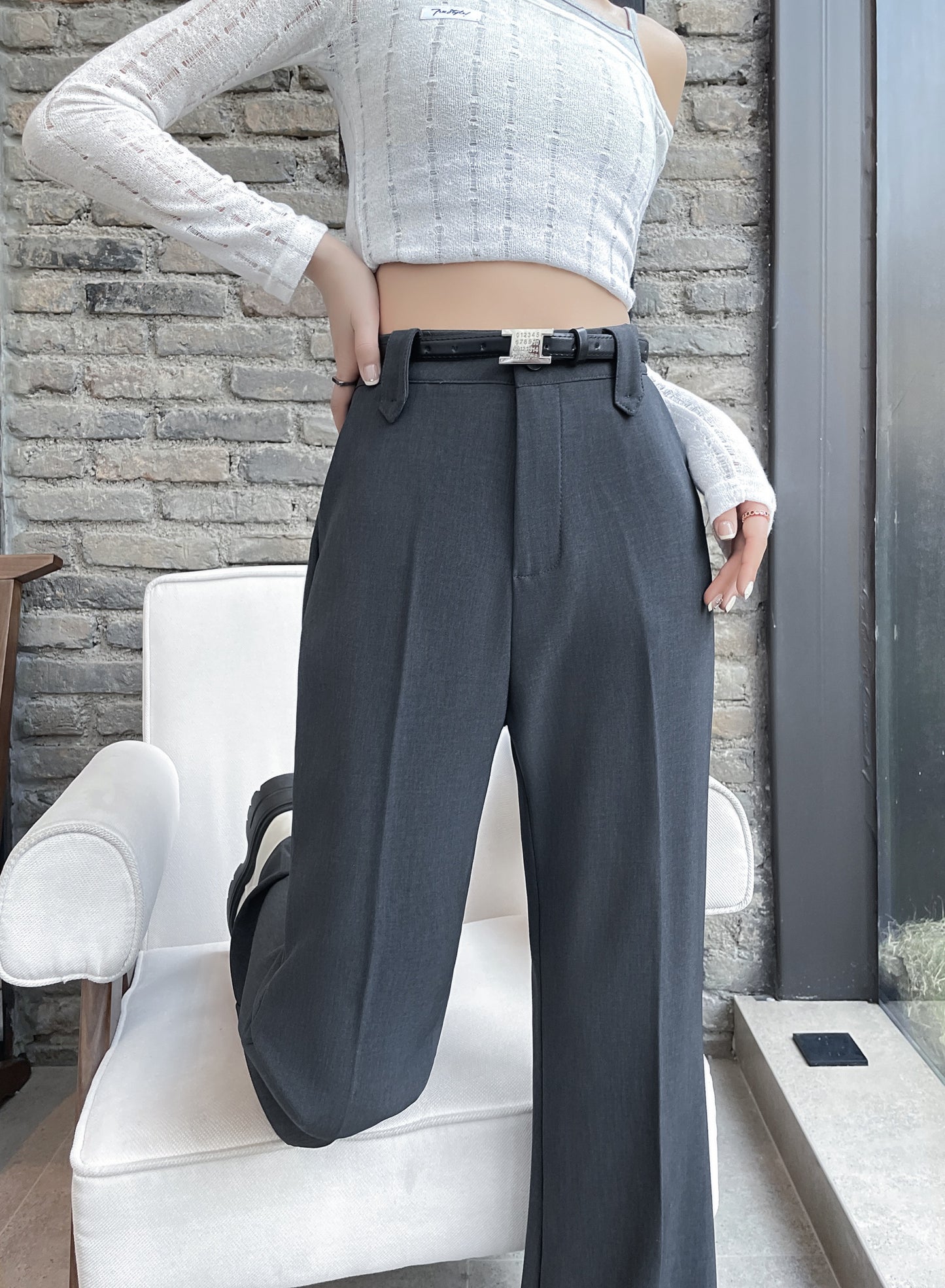 Straight-leg Trousers