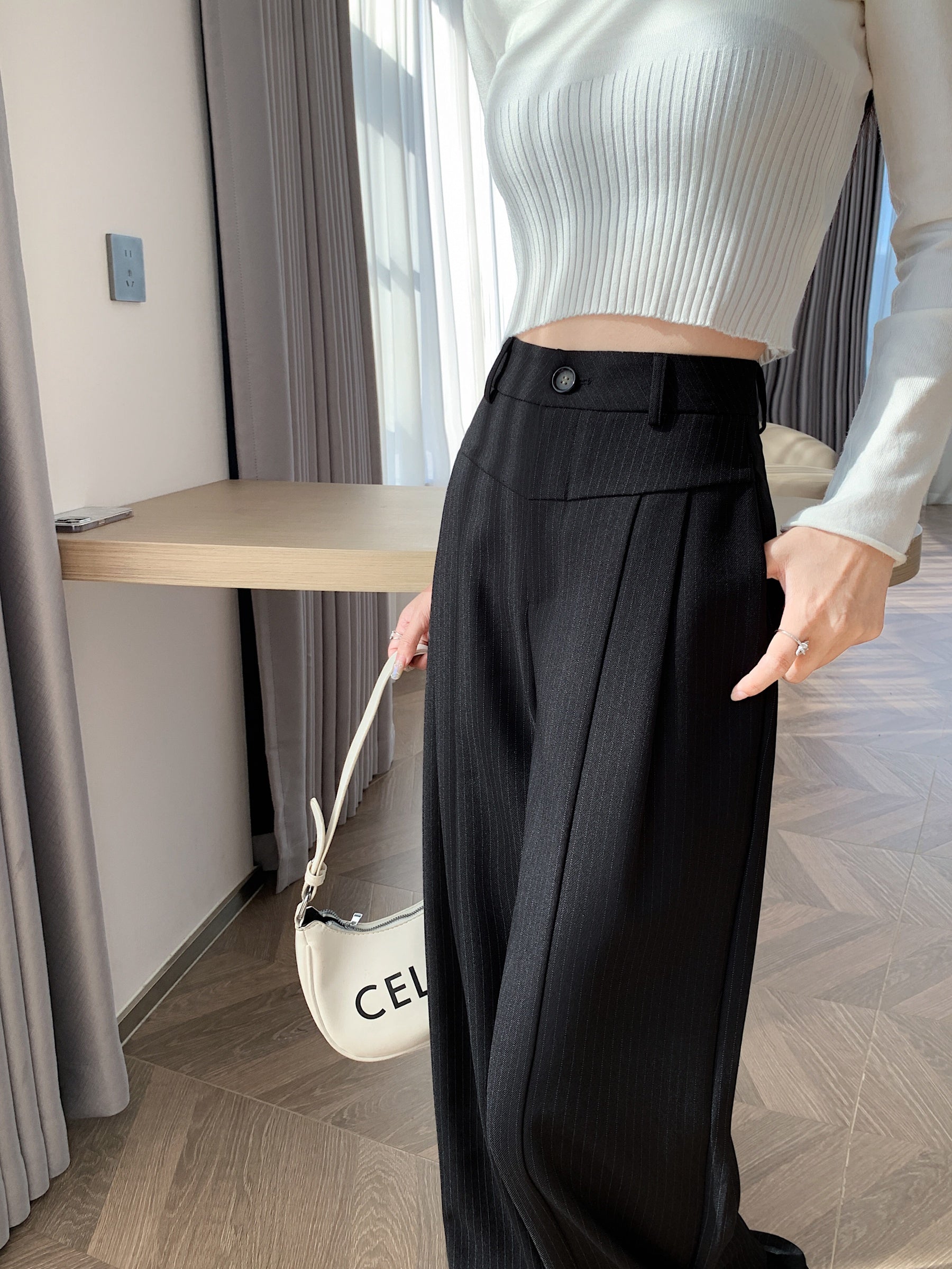 Straight-leg Trousers