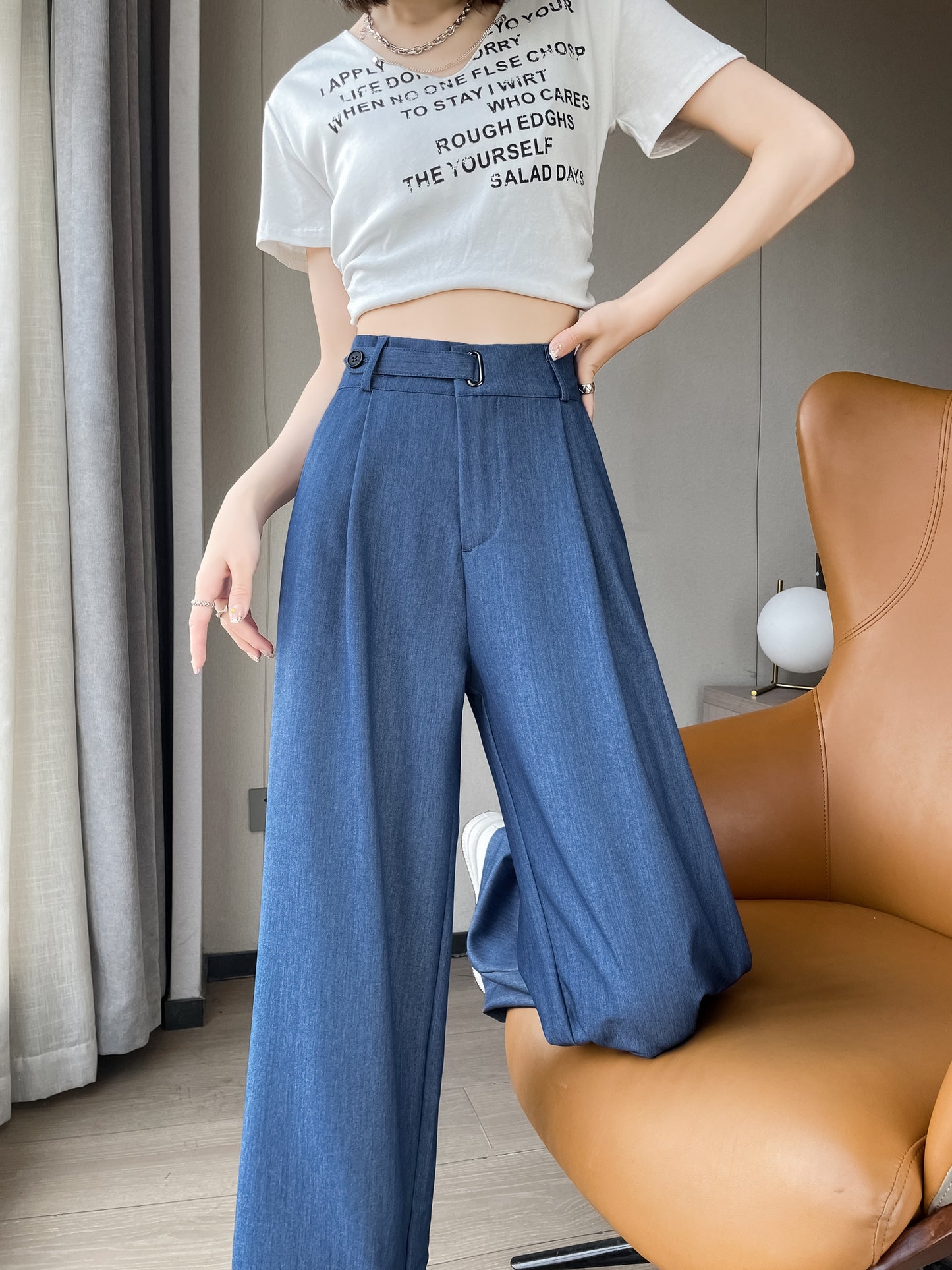 Straight-leg Trousers