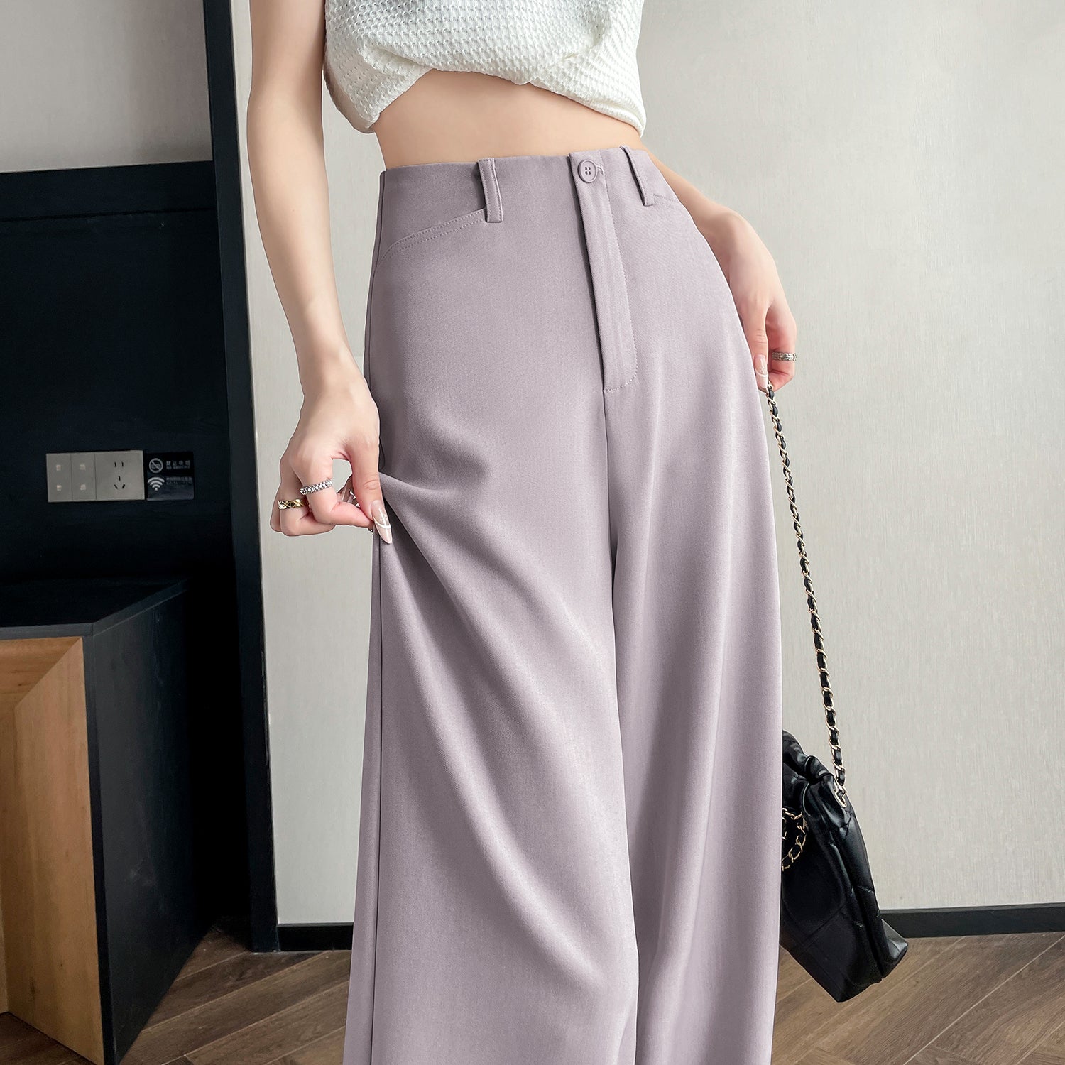 Straight-leg Trousers