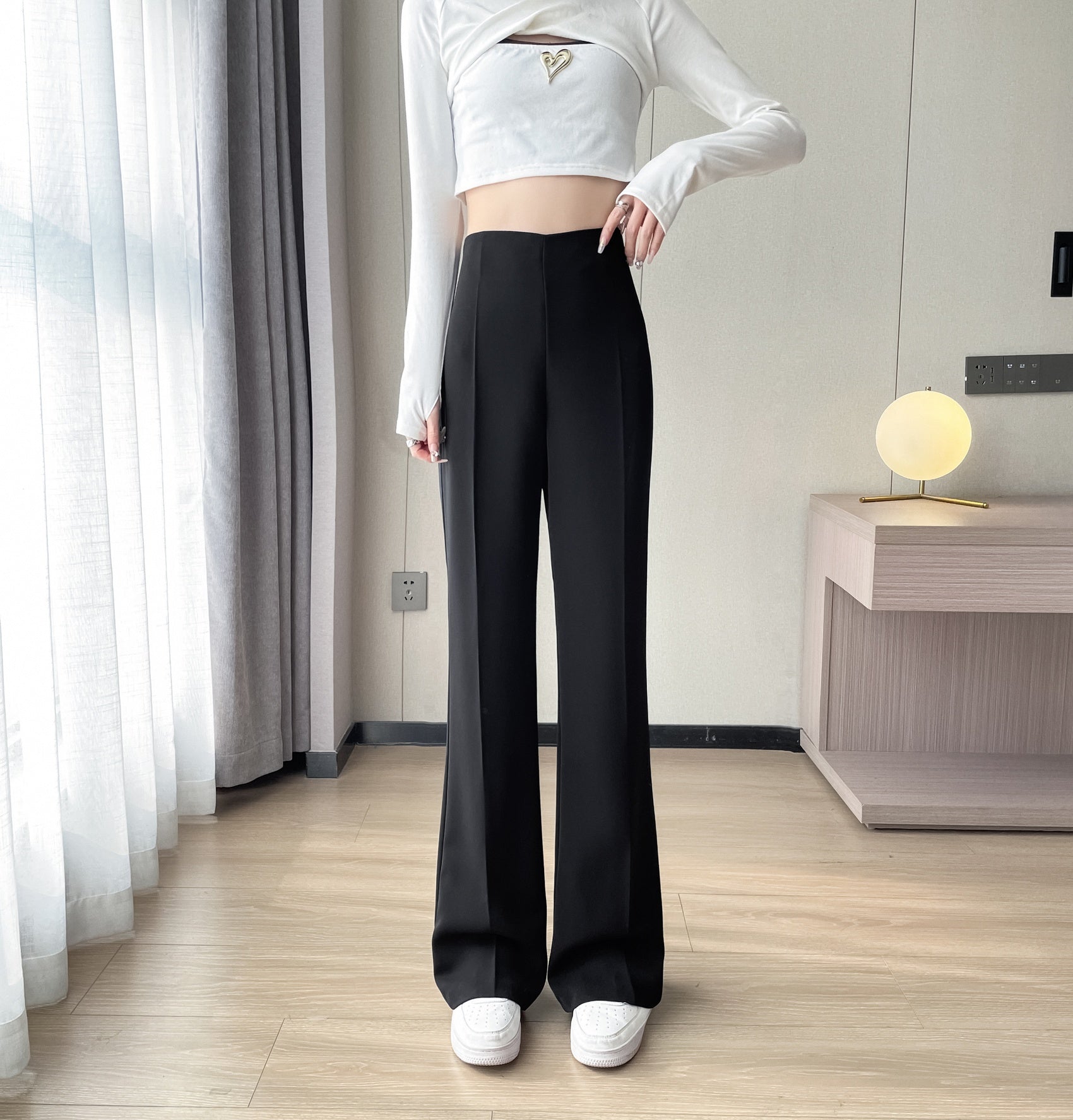 Straight-leg Trousers