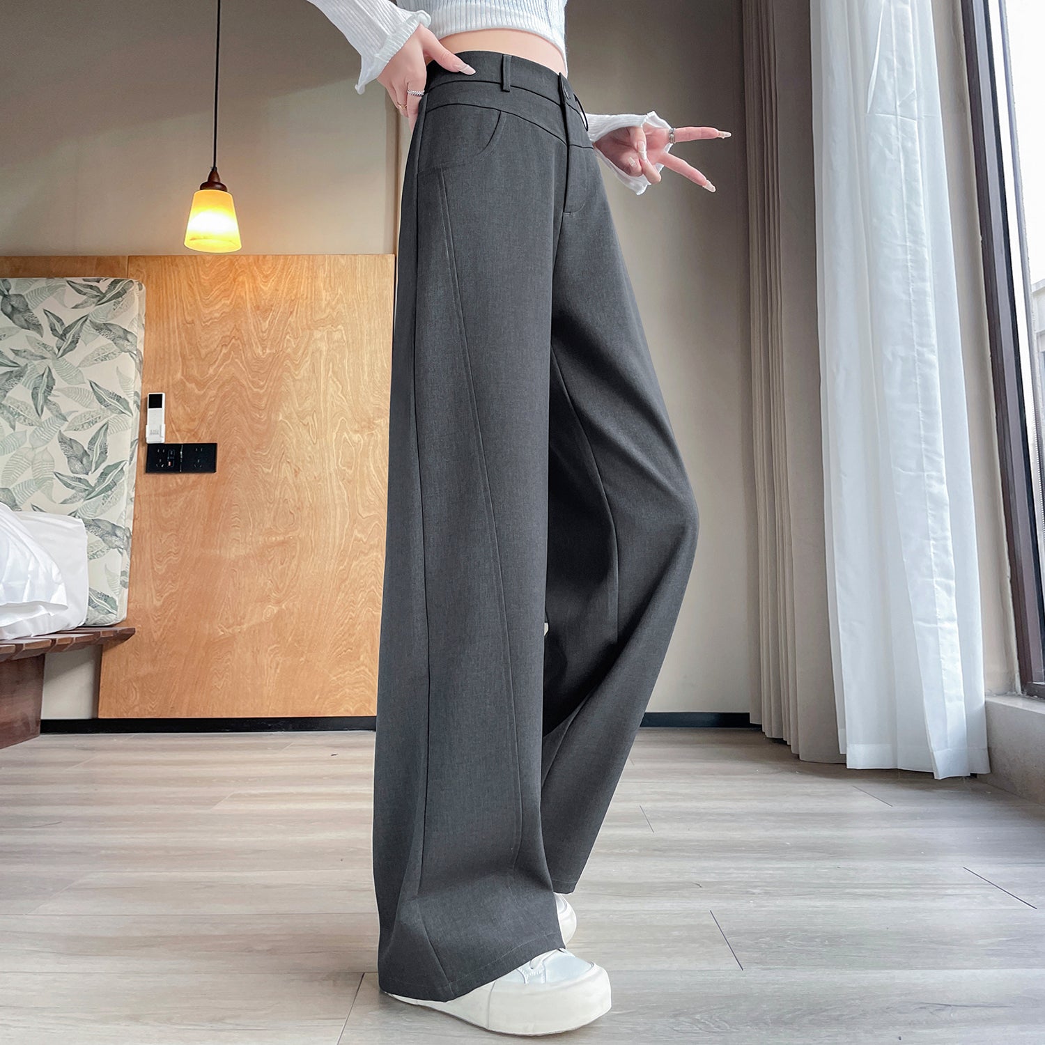 Straight-leg Trousers