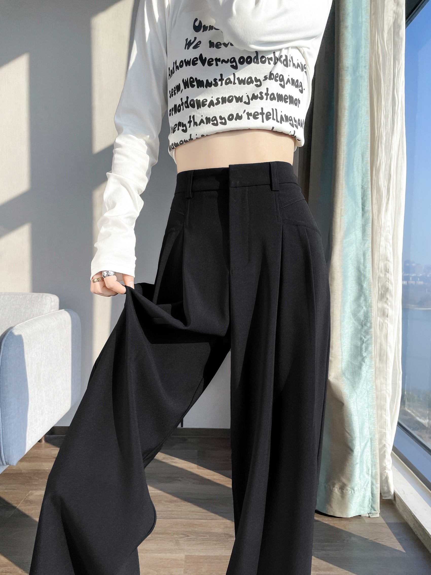 Straight-leg Trousers