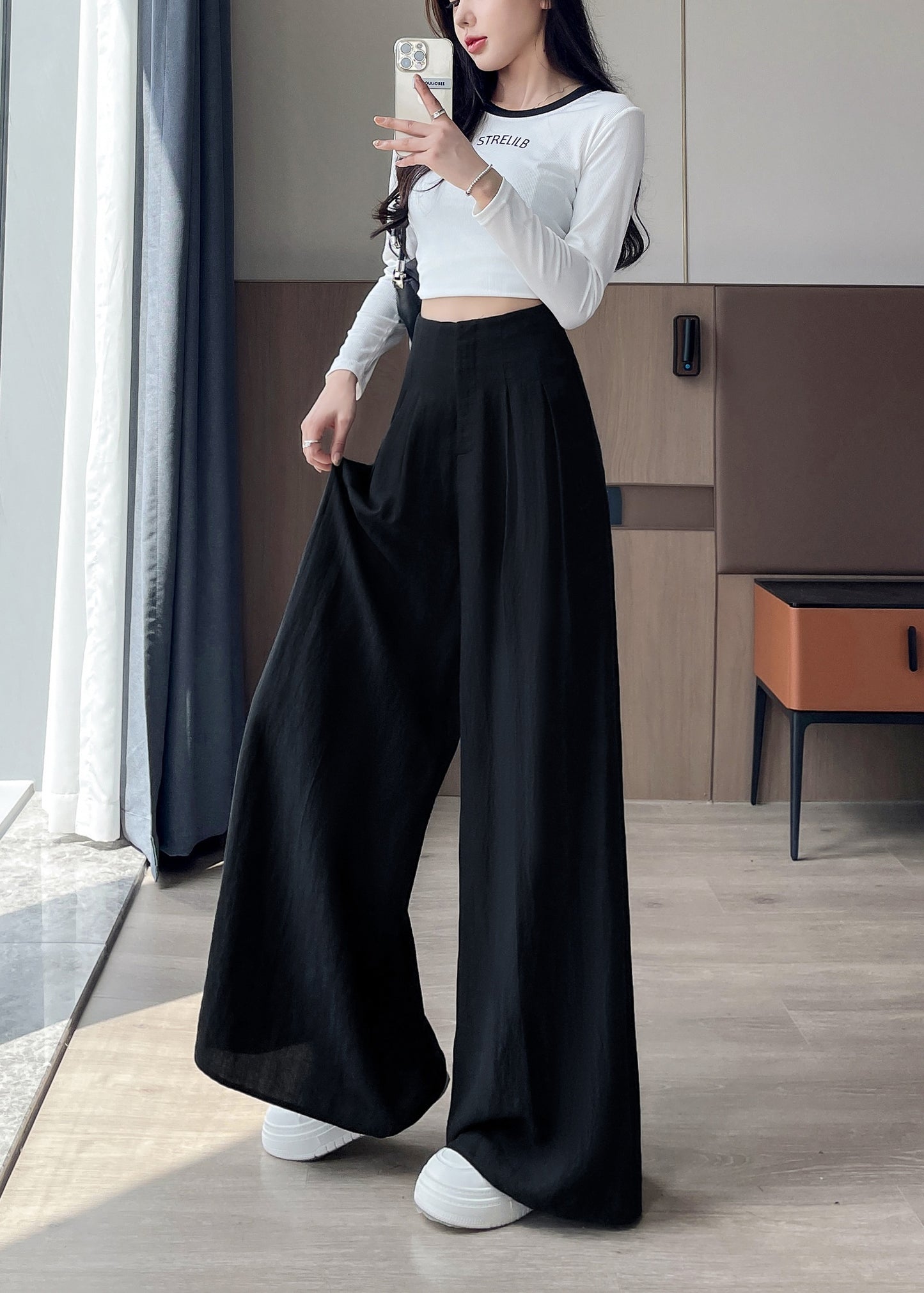 Wide Leg Trouser