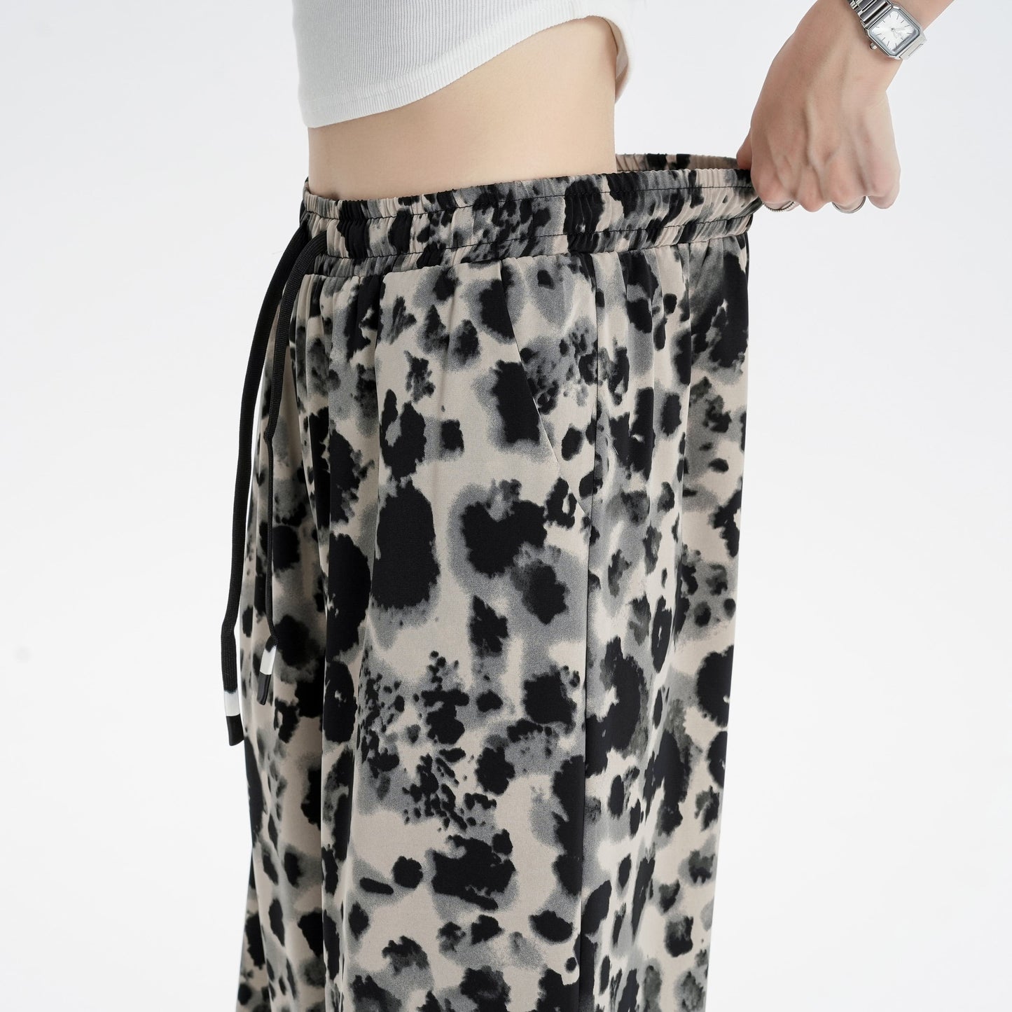 Pantalones anchos de pierna ancha de leopardo con estampado de corbata de chifón suelto de seda de hielo