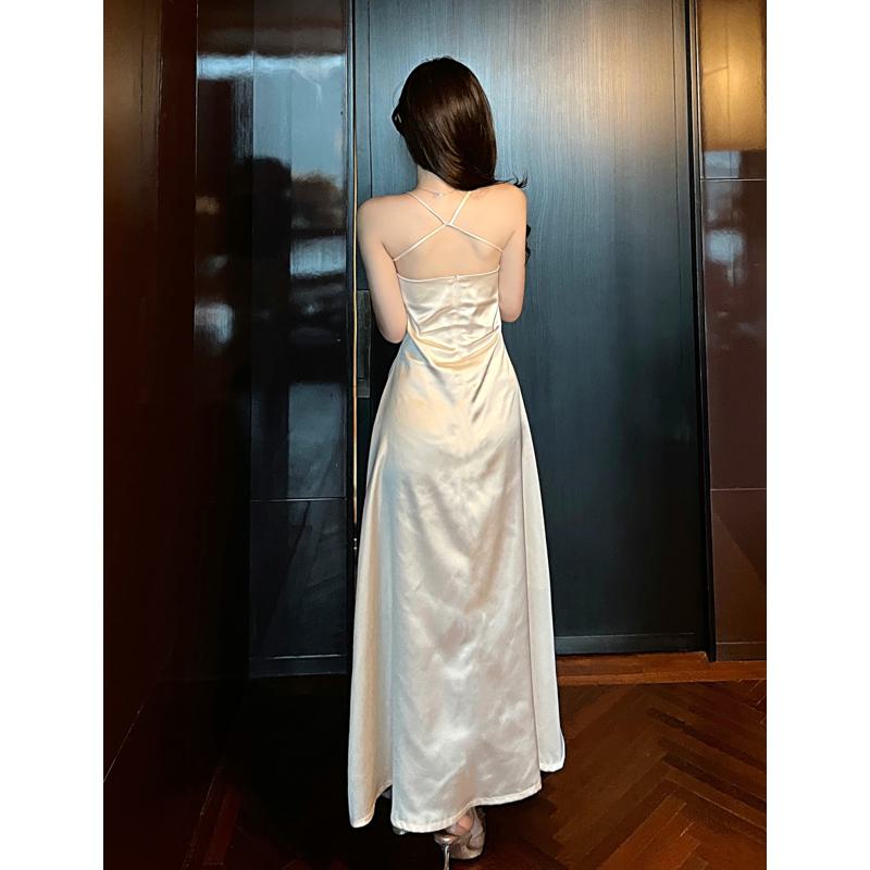 Cami Slim-Fit Solid French Style Backless Dress