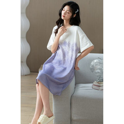 Pullover-Midi-Lounge-Kleid aus reiner Baumwolle mit Rundhalsausschnitt und Farbverlauf.