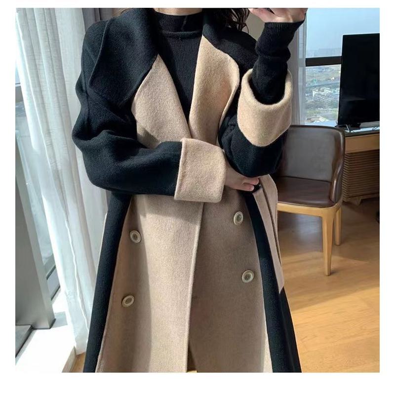 Manteau en laine amincissant avec patchwork