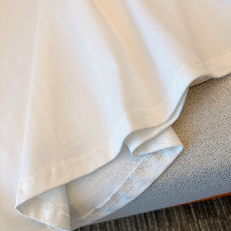 T-shirt à manches courtes en coton pur, coupe ample et tissu en coton peigné imprimé