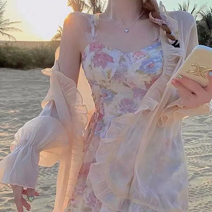فستان مجموعتين بطبعة الزهور بأسلوب فرنسي من الشيفون مع حماية شمسية لطيفة