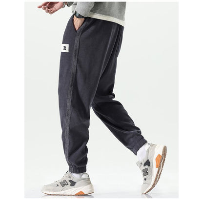 Warmes, vielseitig einsetzbares, elastisches Sweatpants mit lockerer Passform