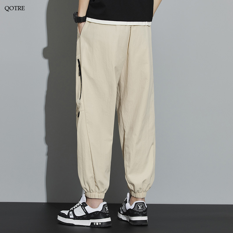 Tapered Zippered Pocket Solid Color Cargo Pants