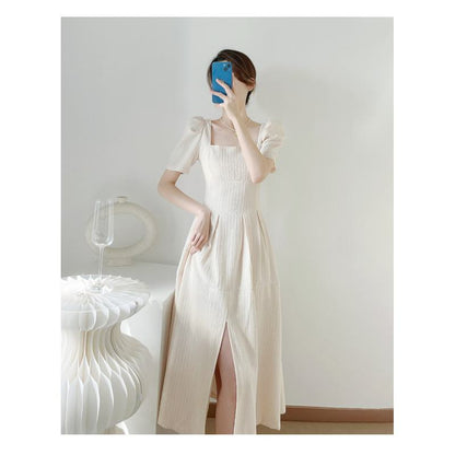 Retro Gentle Tailliertes Kleid mit elegantem Schlitz im exquisiten französischen Stil