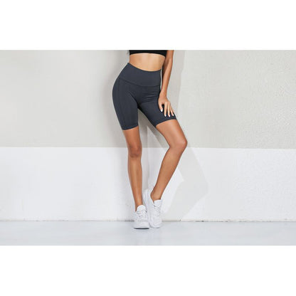 Pantalones cortos deportivos de yoga de estilo urbano con múltiples colores, bolsillo, elasticidad media, mangas medianas, secado rápido y ajuste a la cadera.
