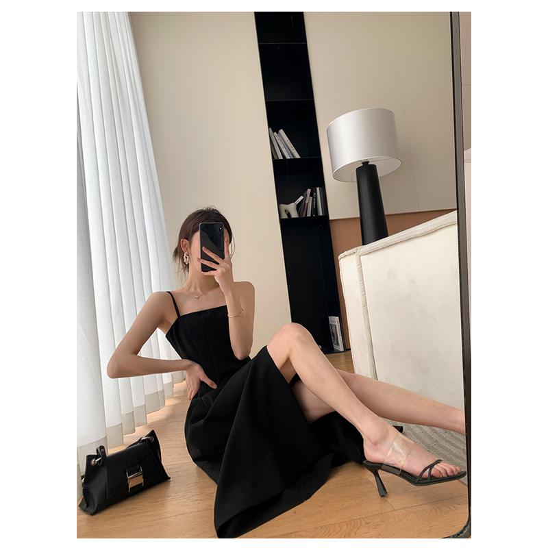 Niche Black Slimming High-Waisted French Style Dress
