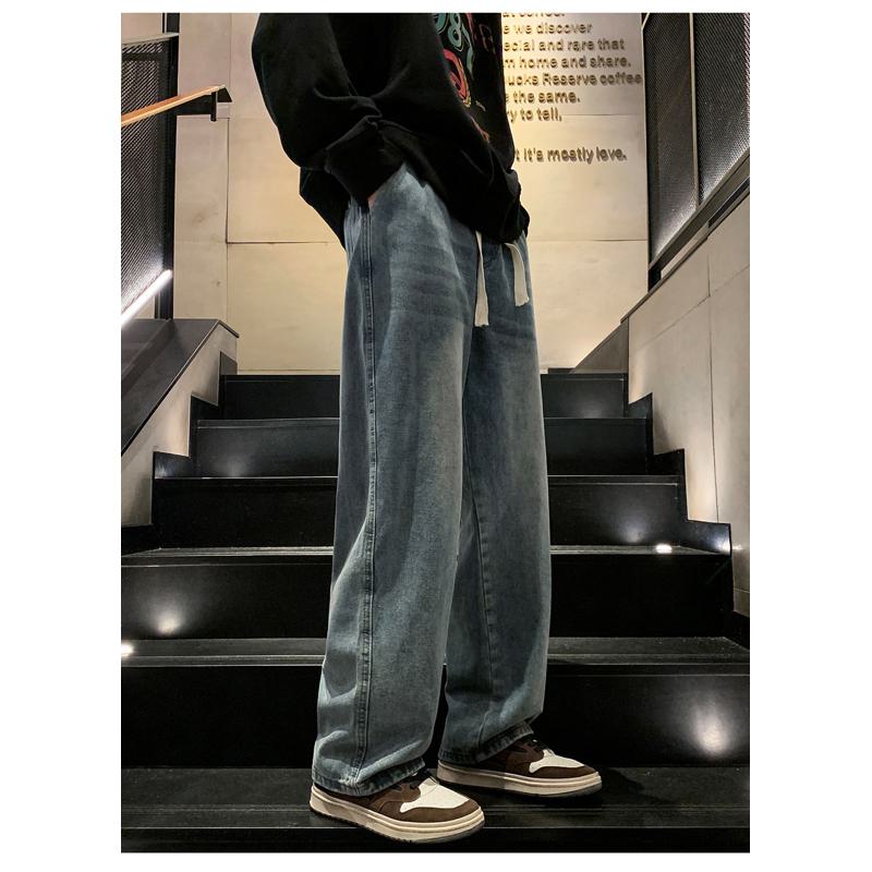 Weite, legere High-Street-Style-Jeans mit geradem Schnitt