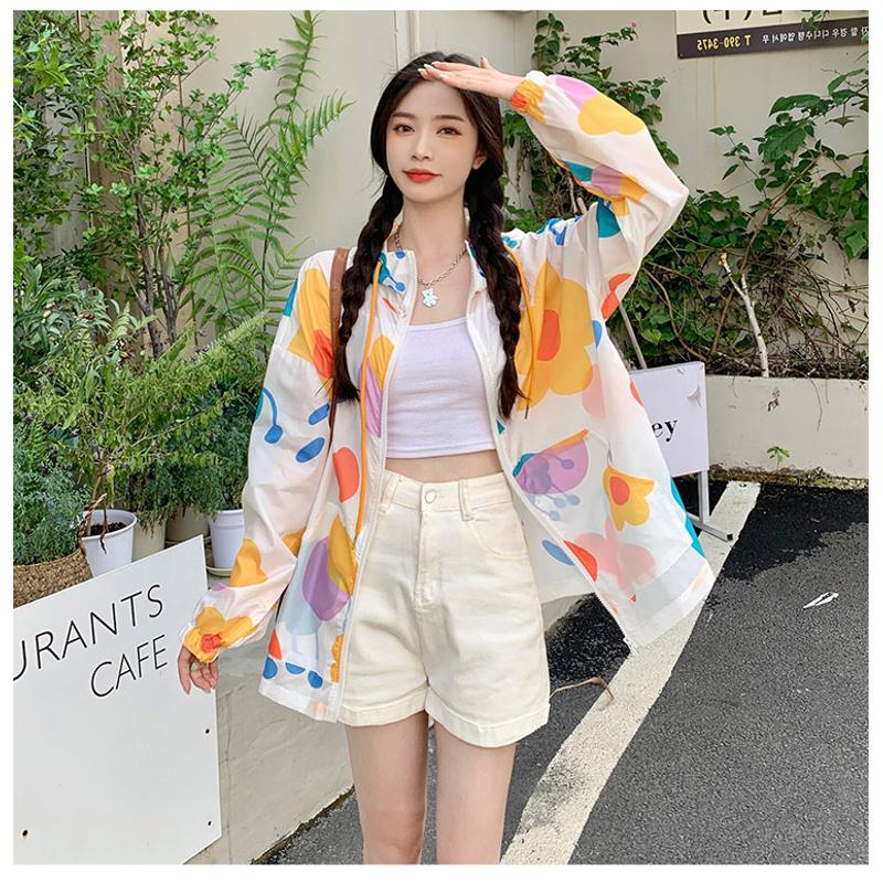UV-Protective Hooded Loose Fit Thin Raincoat Hooded Jacket