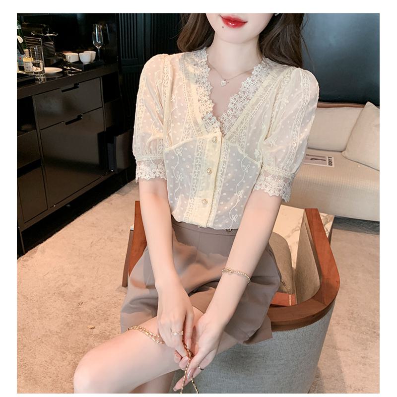 French Style Lace Bubble Sleeve V-Neck Hollowed-Out Blouse