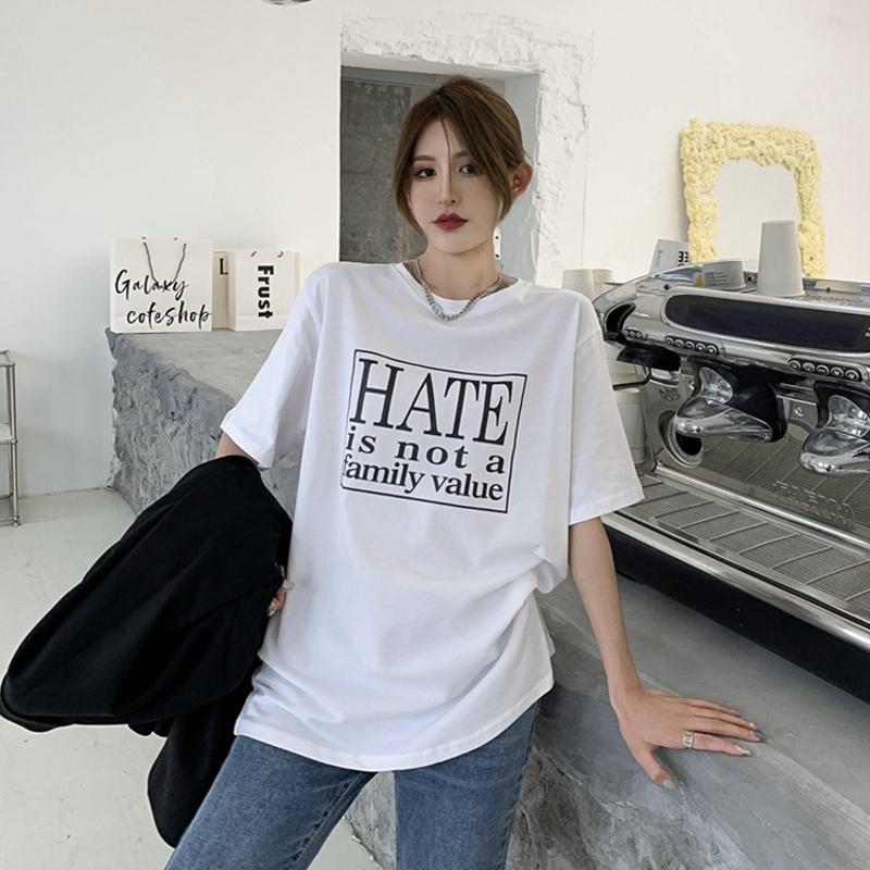 Camiseta de manga corta con estampado de letras holgada y versátil