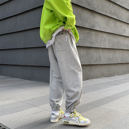 Slit Hem Knitted Tapered Loose Fit Sweatpant