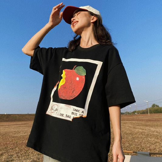 Women's T-Shirt Midi Apple Print Lazy Short Sleeve Tee