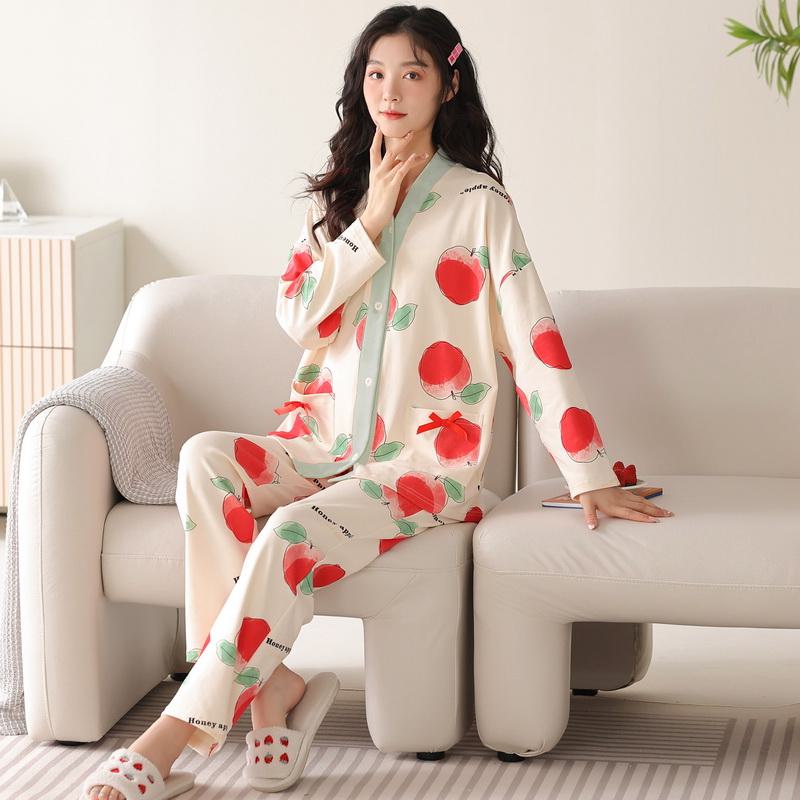 Eng gewebtes reines Baumwoll-Pyjama-Set mit Knopfleiste von Apple