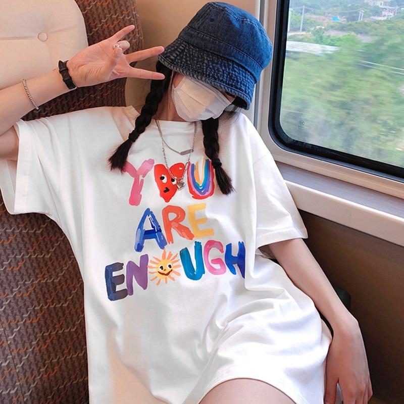 Camiseta de manga corta perezosa con impresión de letras Midi