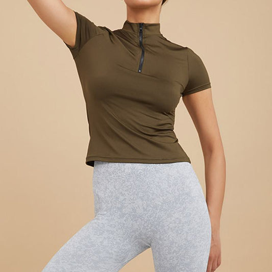 T-shirt de sport zippé avec col montant pour fitness, yoga et course à pied en extérieur.