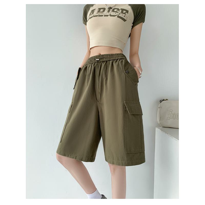 Pantalones cortos de trabajo sueltos de cintura alta con cordón y bolsillo con solapa en la cintura ancha