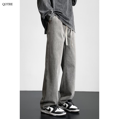 Jeans polyvalents à coupe droite style streetwear