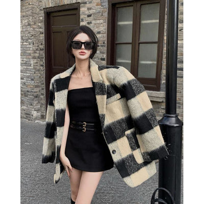 Loose Fit Thickened Plaid Thigh-Length Wool Blend Coat