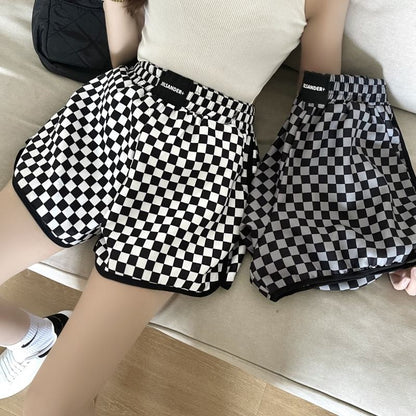 Casual Loose Fit Cotton Plaid Wide-Leg Black And White Shorts