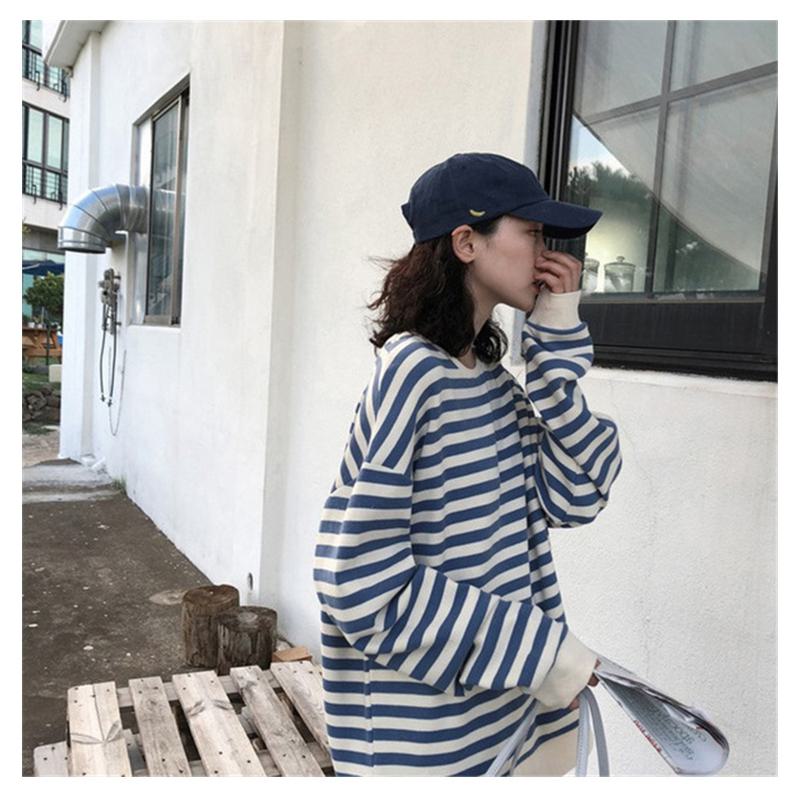 Stripe Fish Scales Round Neck Loose Fit Thin Long Sleeve Tee