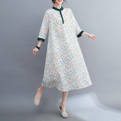 花柄プリントの田園風ドレス、アーティスティックで爽やかでシンプルな若々しいドレス
