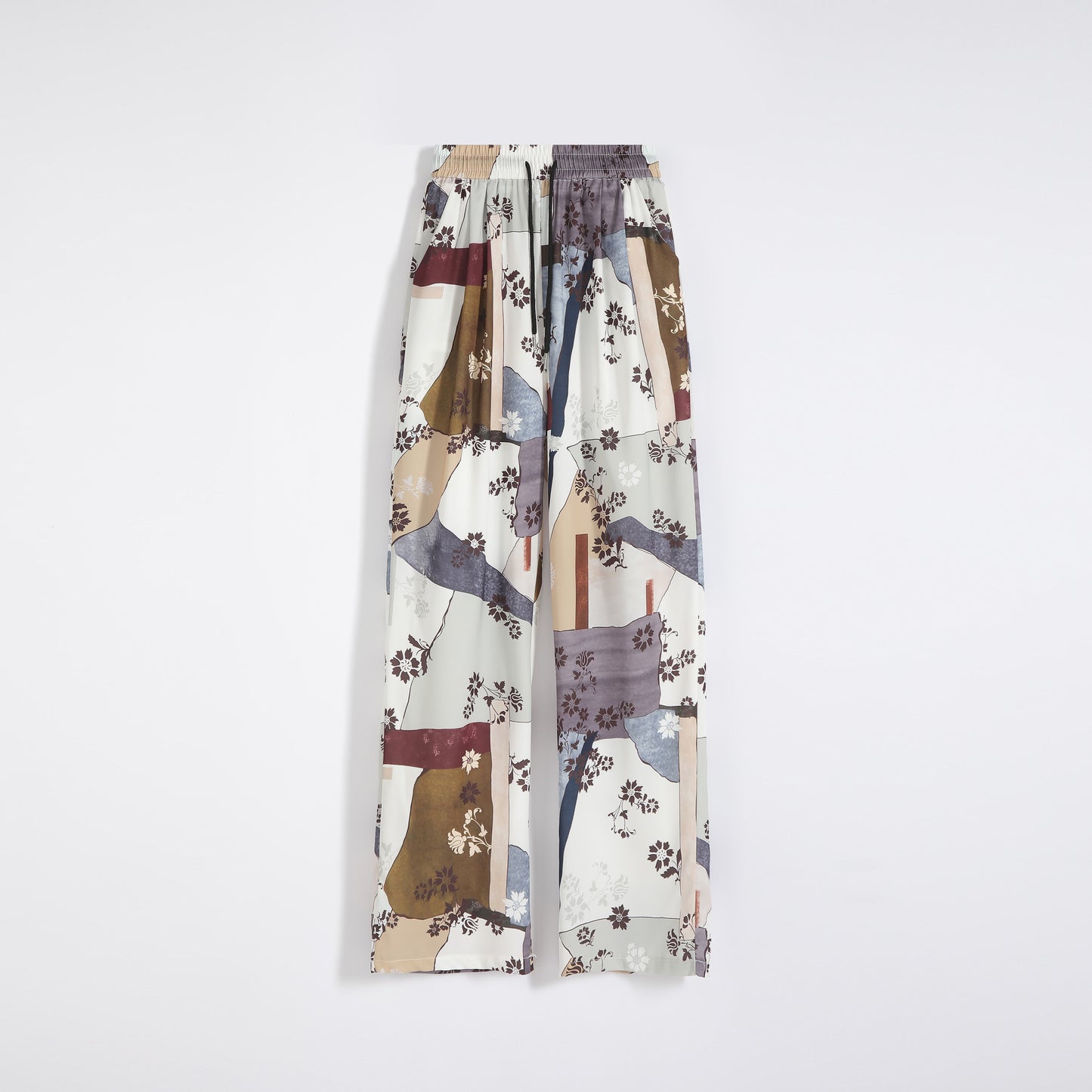 Pantalon long en soie fine imprimée de chiffon, drapé et décontracté, pour la protection solaire.