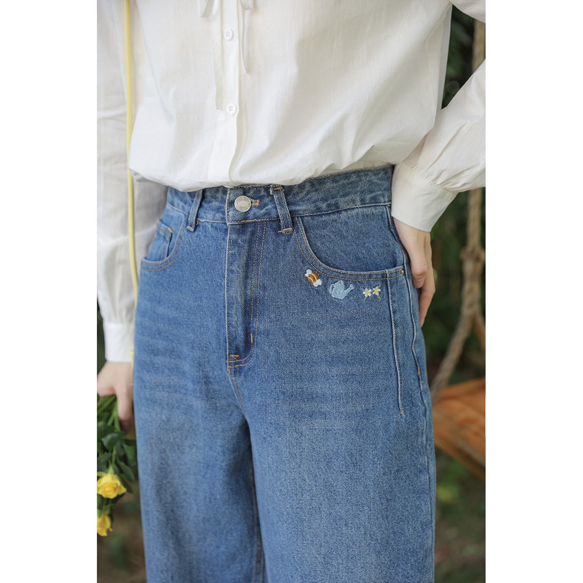 Straight-Leg-Jeans mit Stickerei, lockerer Schnitt und schlichtes Design
