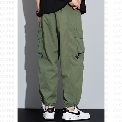 Pantalones cargo versátiles impermeables con bolsillos de tendencia de pierna recta y ancha con elasticidad.