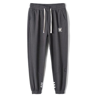 Lässige gestrickte Sport-Sweatpants mit schmaler Passform