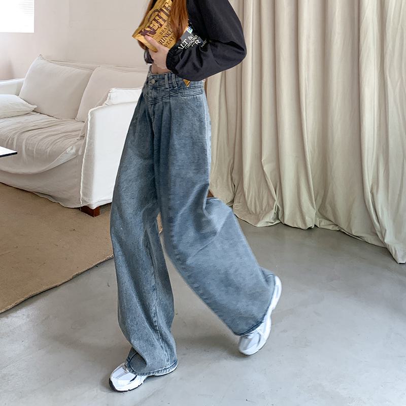 Lässige, lockere Denim-Jeans im Retro-Stil mit geraffter Taille