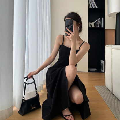 فستان فرنسي أنيق بلون أسود وخصر عالٍ للتنحيف