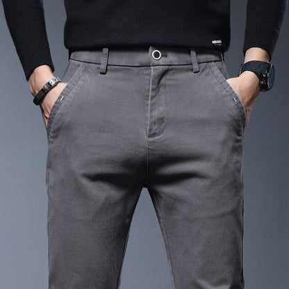 Pantalones de negocios ajustados rectos, versátiles y elásticos para uso diario.